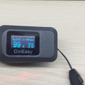指夾式脈搏血氧儀   OxiEasy 300C